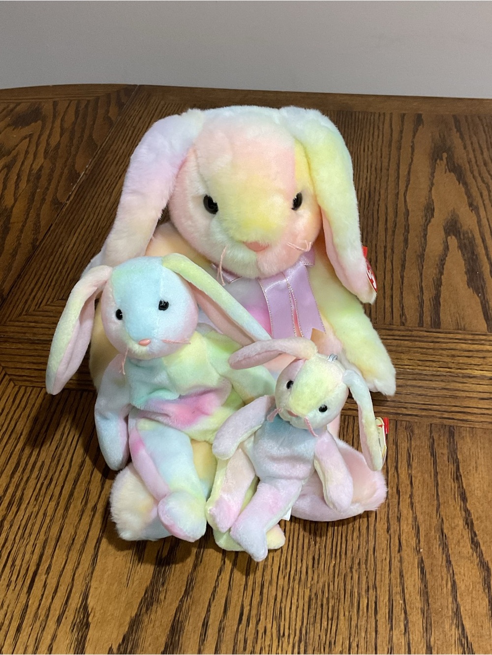 3 TY
“HIPPIE” Pastel Tie-Dye Bunny: beanie baby, buddy & basket beanie ornament
